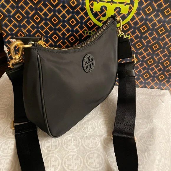 New , Tory Burch nylon web convertible crossbody - Picture 5 of 14